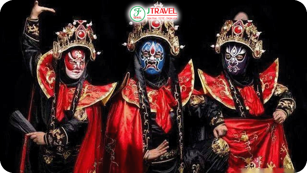 Các sân khấu Kinh kịch tại Thành Đô đều tổ chức show Biến Diện