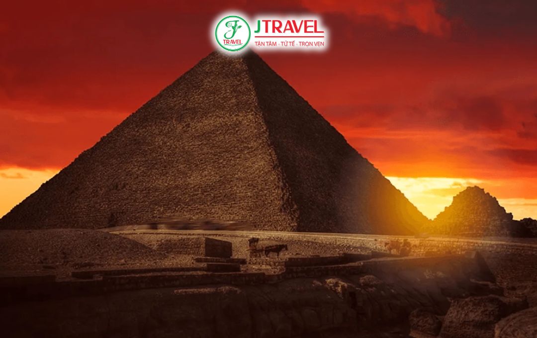 Tận mắt chiêm ngưỡng Kim Tự Tháp Giza