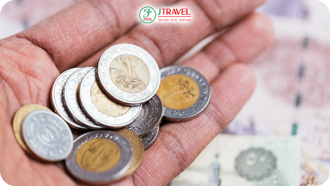 Ai Cập vẫn lưu hành một số loại tiền xu và mệnh giá nhỏ