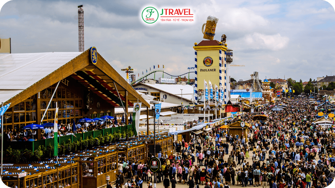 Lễ hội bia Oktoberfest – Munich, Đức