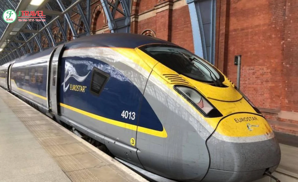 Di chuyển liên tỉnh ở Pháp bằng tàu TGV