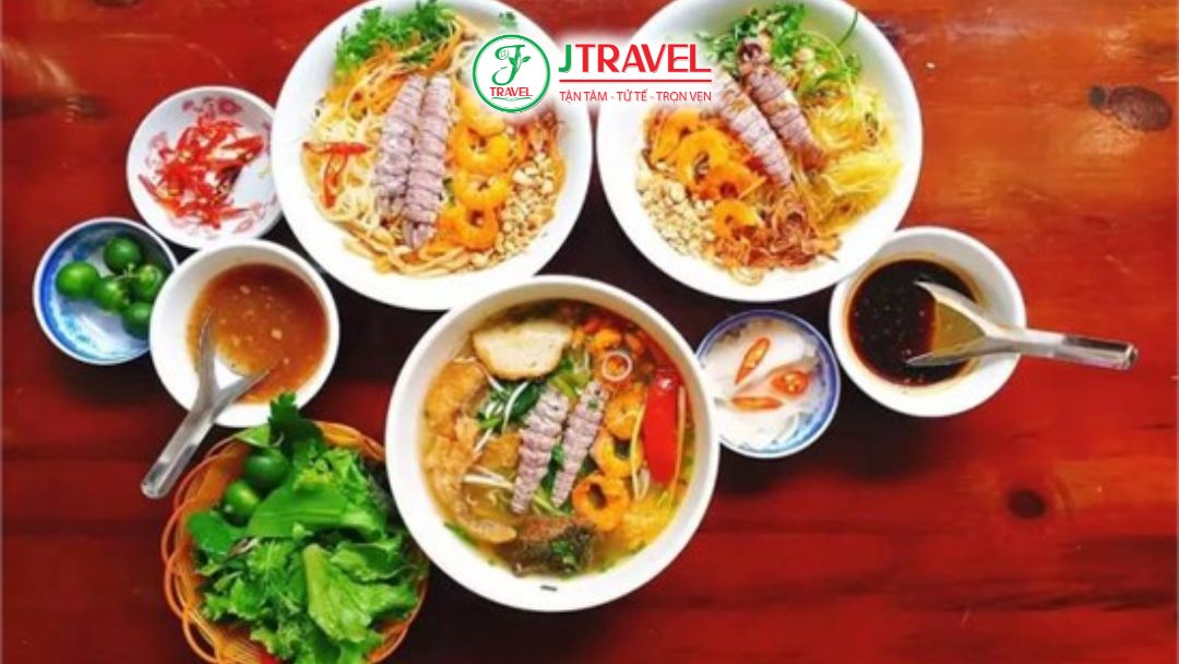 Bún hải sản Hạ Long