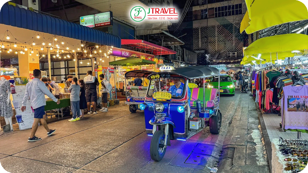 Một góc khu chợ Pratunam Market