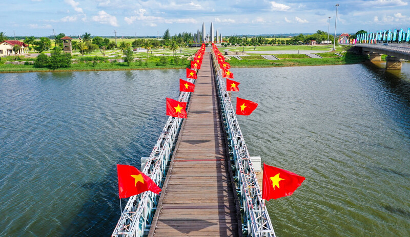 Tour Miền Trung Di Sản: Đà Nẵng - Hội An - Quảng Bình - Huế 4N3Đ