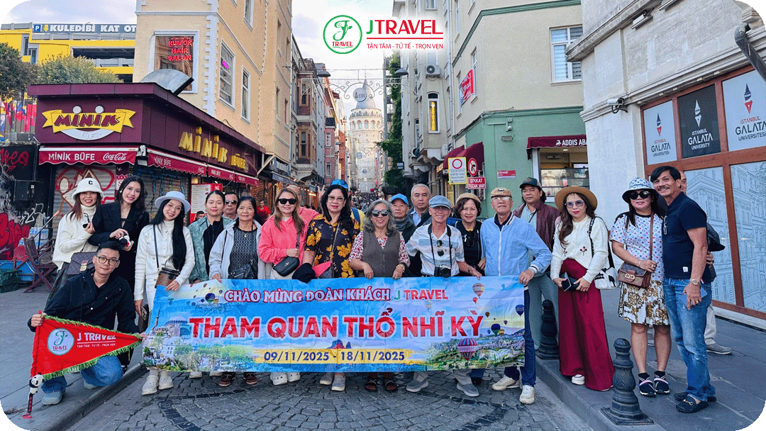 Hướng dẫn viên theo đoàn suốt tuyến Thổ Nhĩ Kỳ