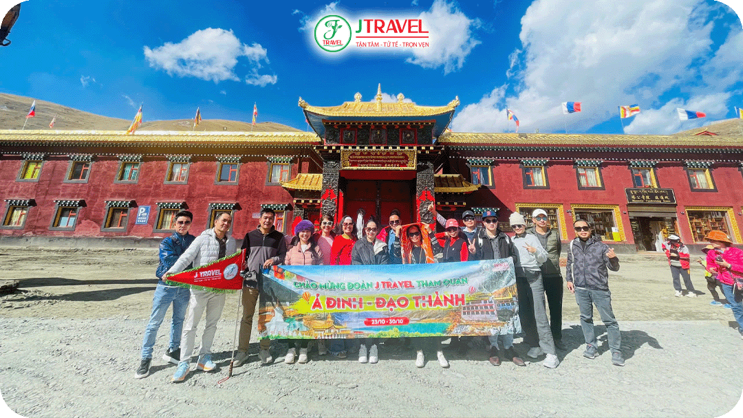 Đoàn J Travel tham quan Đạo Thành - Á Đinh