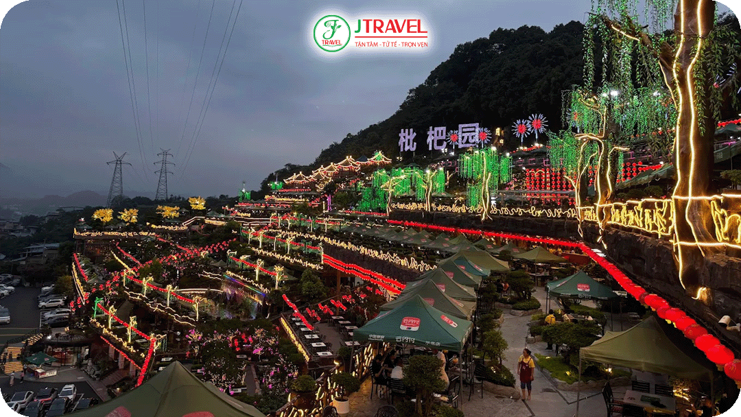 Cùng J Travel hòa vào không khí cùng 6000 thực khách tại Tỳ Bà Viên