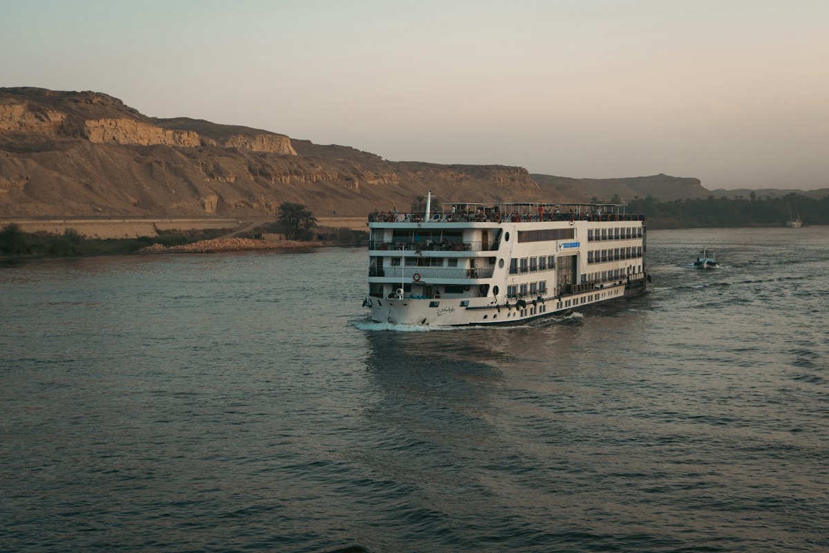 Du thuyền lớn trên sông Nile, Ai Cập