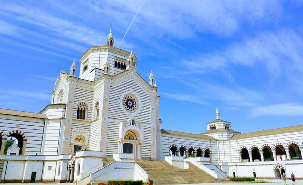 Cimitero Monumentale Milan – nghĩa trang nghệ thuật nổi tiếng với tượng điêu khắc và lăng mộ tinh xảo