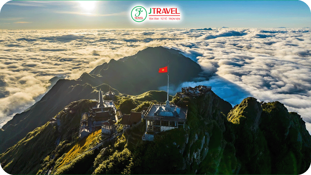 Fansipan Sapa - Chạm tay “nóc nhà Đông Dương”