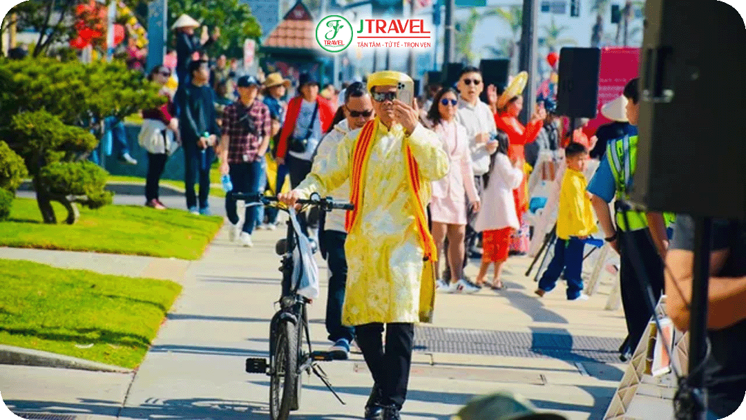 Cộng đồng người Việt đón Tết Nguyên Đán sum vầy tại California