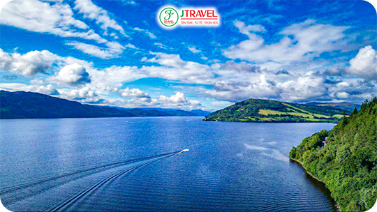 Hồ Loch Ness – điểm du lịch nổi tiếng nhất Scotland