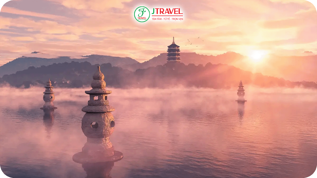 Tam Đàn Ấn Nguyệt lọt top 10 danh lam thắng cảnh nổi bật của Hồ Tây