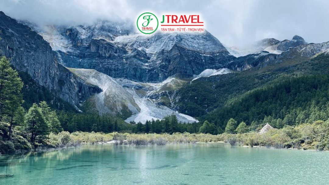 Daocheng County