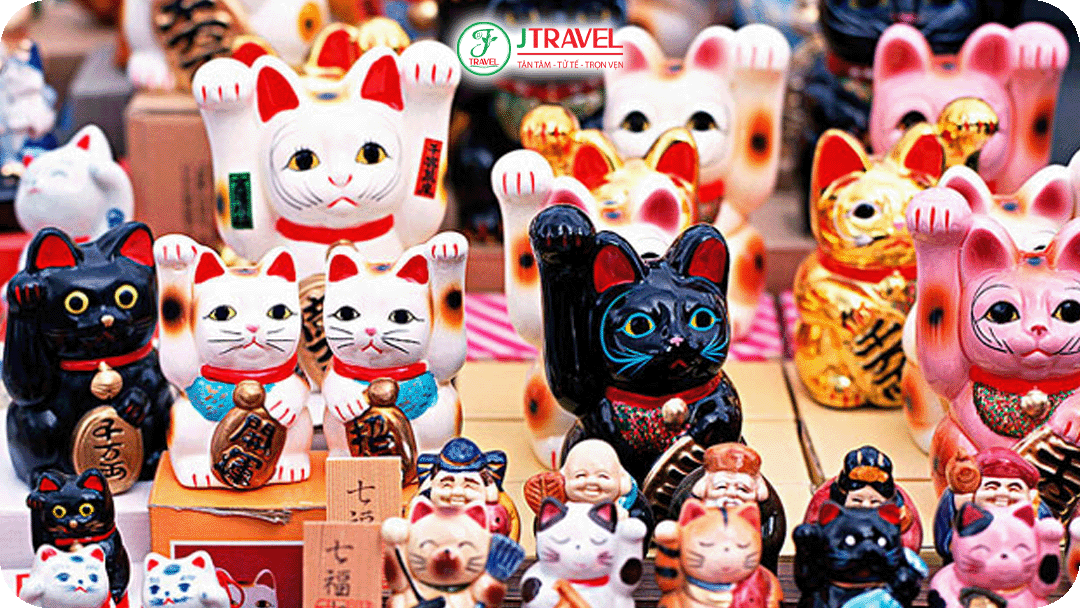 Mèo thần tài Maneki Neko - món quà may mắn