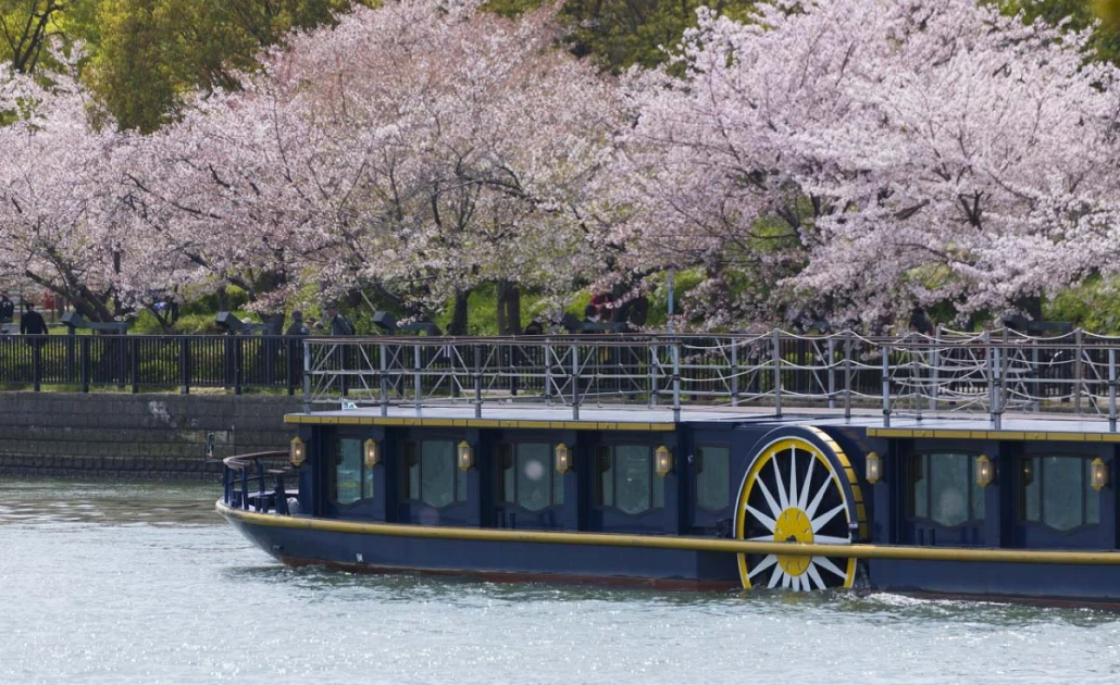 Khung cảnh mùa xuân tại Công viên Kema Sakuranomiya