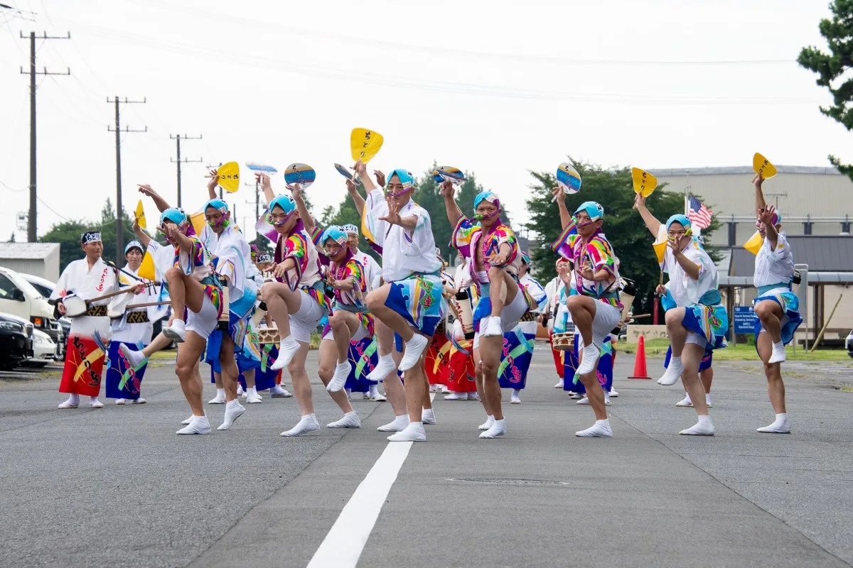 Đội múa Awa Odori