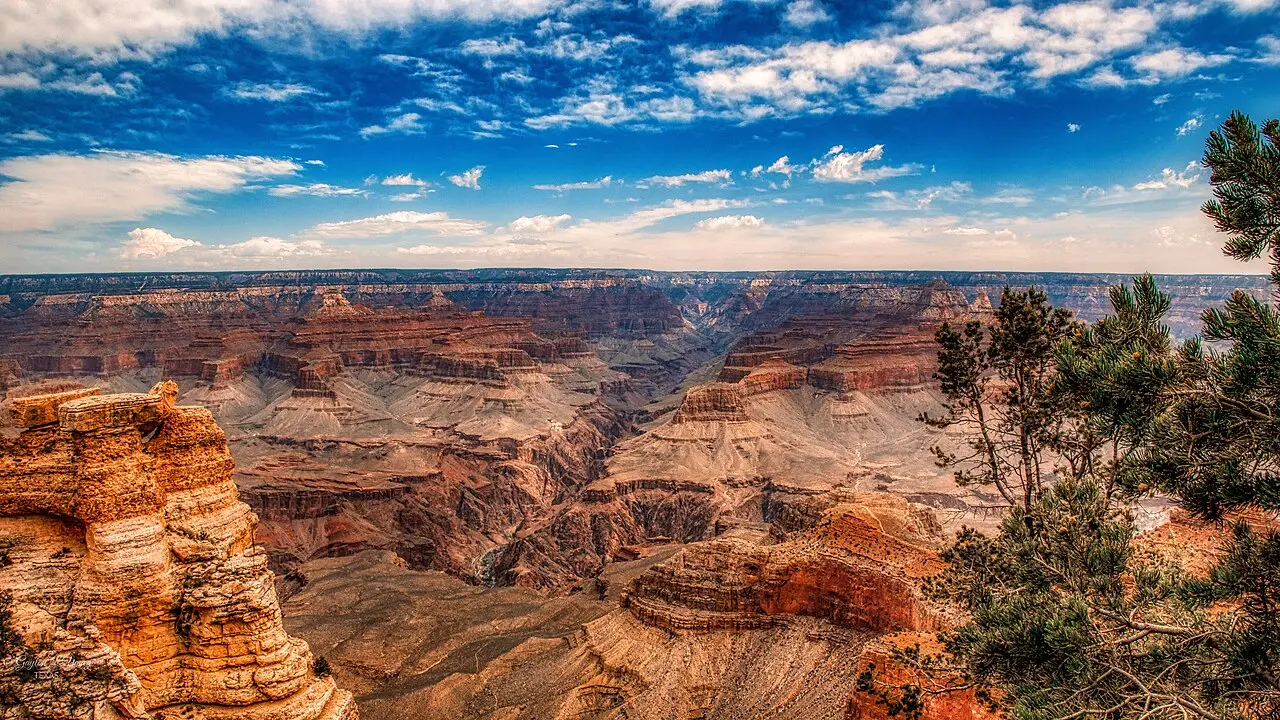 Vành Nam Grand Canyon nhìn từ Mather Point
