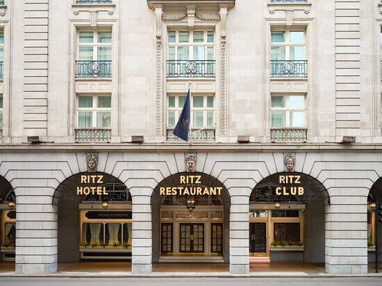THE RITZ (ảnh internet)