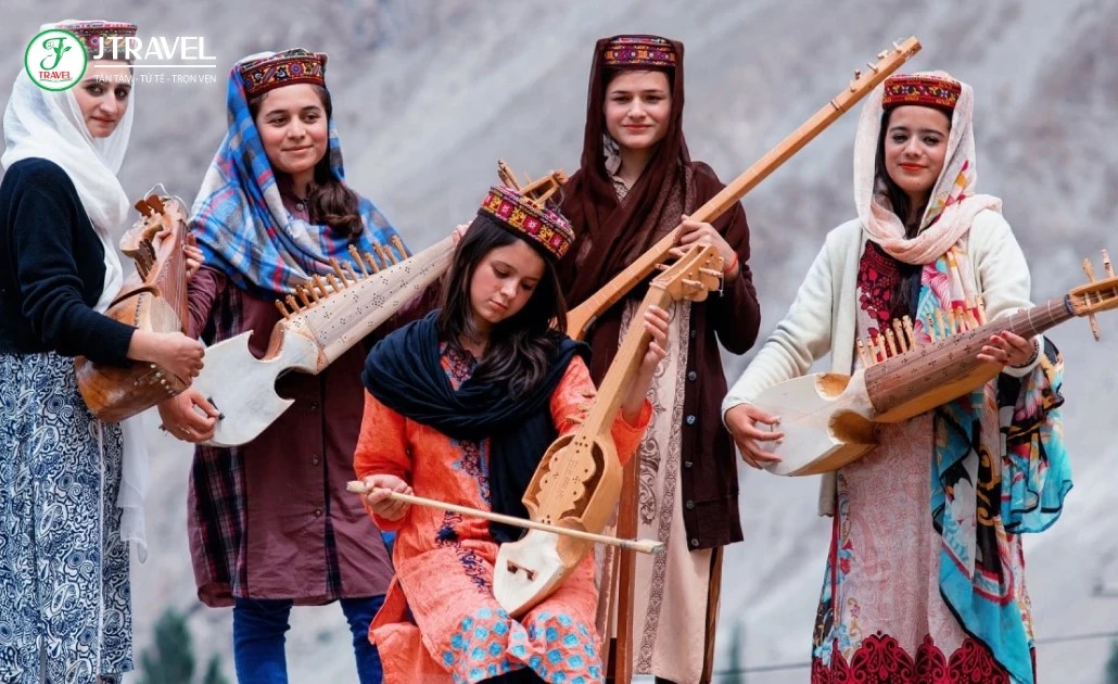 Bộ lạc sống thọ nhất thế giới ở Hunza