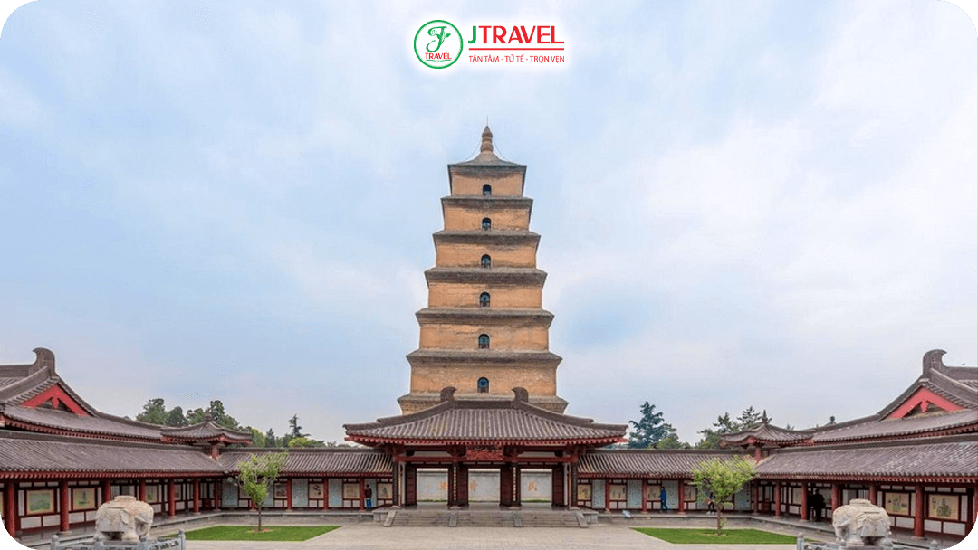 Tham quan tháp Đại Nhạn - nơi lưu dấu của Đường Tam Tạng