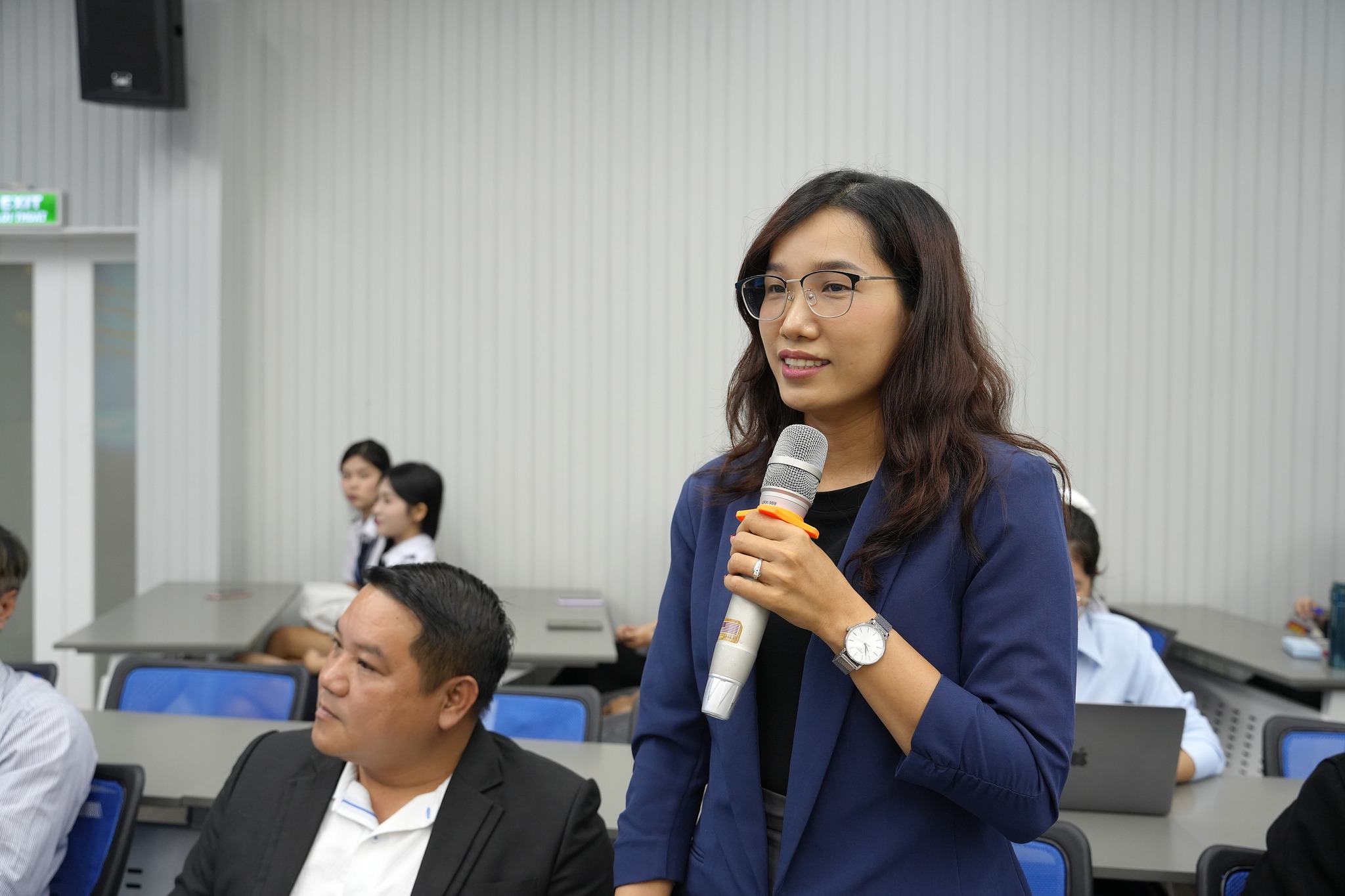 Đại diện J Travel phát biểu tại lễ ký kết hợp tác đào tạo cùng Học viện Hàng không Việt Nam