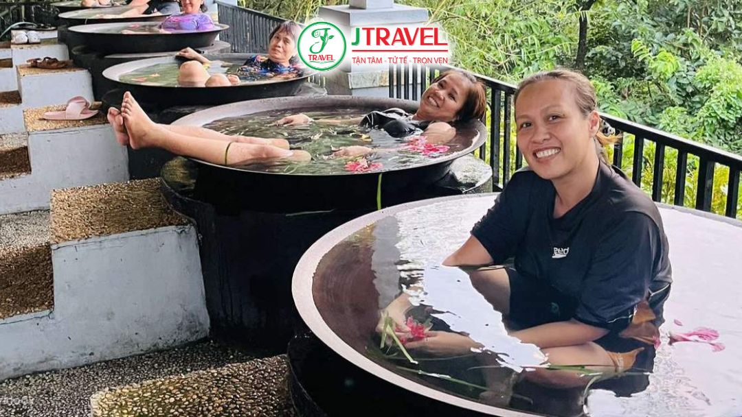 Tắm vạc dầu ở Philippines