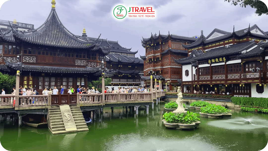 Bên trong Miếu Thành Hoàng - nét đẹp tâm linh cổ kính