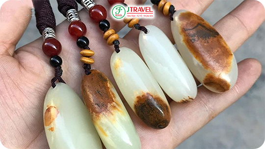 Ngọc Hòa Điền là món quà lưu niệm quý giá và ý nghĩa khi du lịch Tân Cương