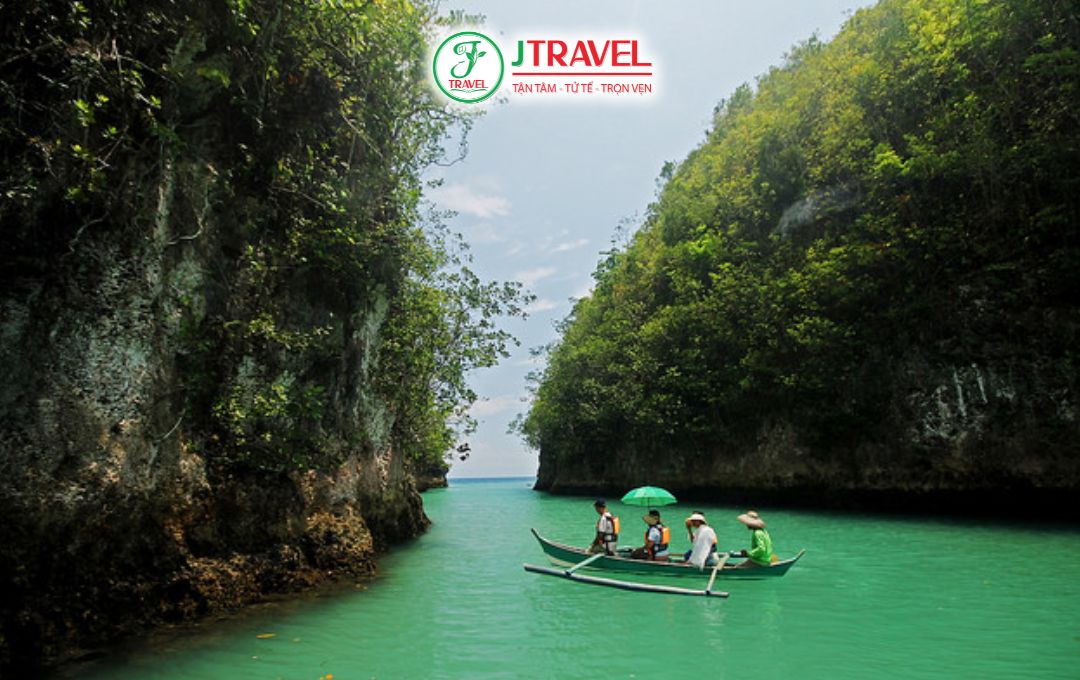Đi thuyền khám phá Bojo River