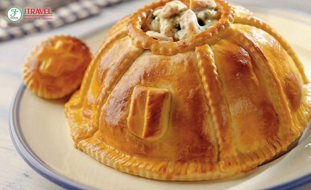 Bánh ngàn lớp Luzerner Chügelipastete đặc sản Thụy Sĩ