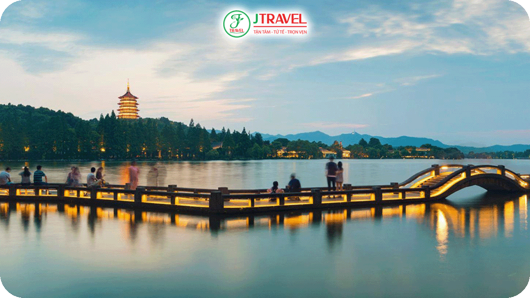 Đoạn Kiều Tàn Tuyết – Biểu tượng lãng mạn của Tây Hồ