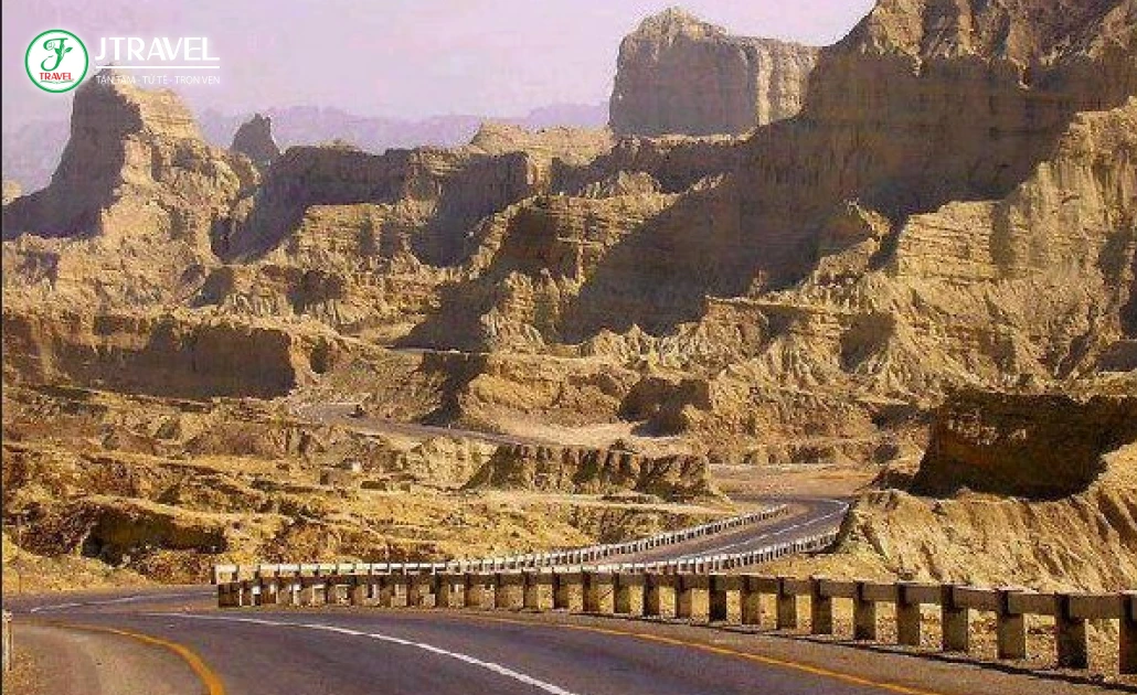 Tour du lịch Pakistan an toàn theo tuyến được kiểm soát