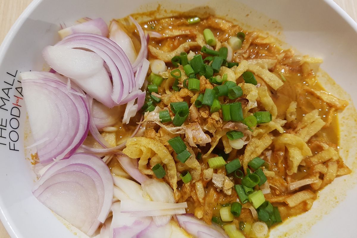 Món Khao Soi – mì cà ri miền Bắc Thái Lan
