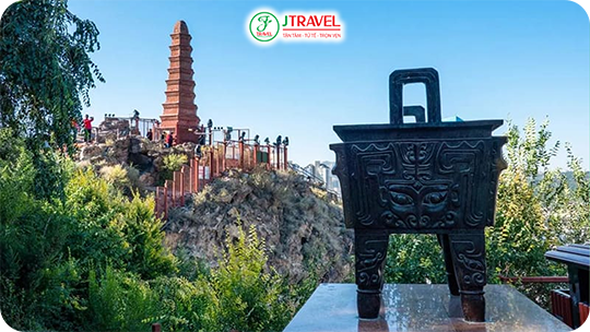 Công viên Hồng Sơn - Tân Cương
