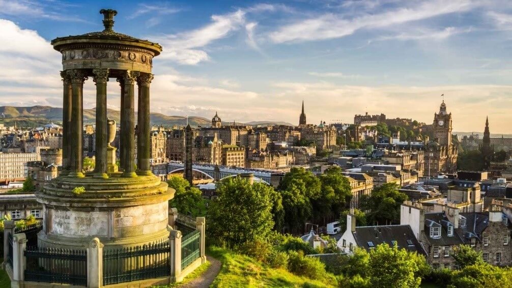 Edinburgh – Thành phố thủ đô của sự huyền bí và nghệ thuật (ảnh internet)