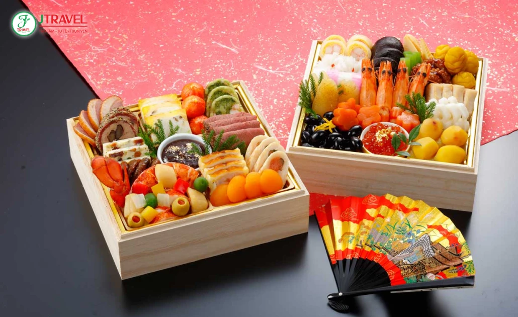 Osechi Ryori Nhật Bản Mâm cơm Tết với nhiều món ăn may mắn