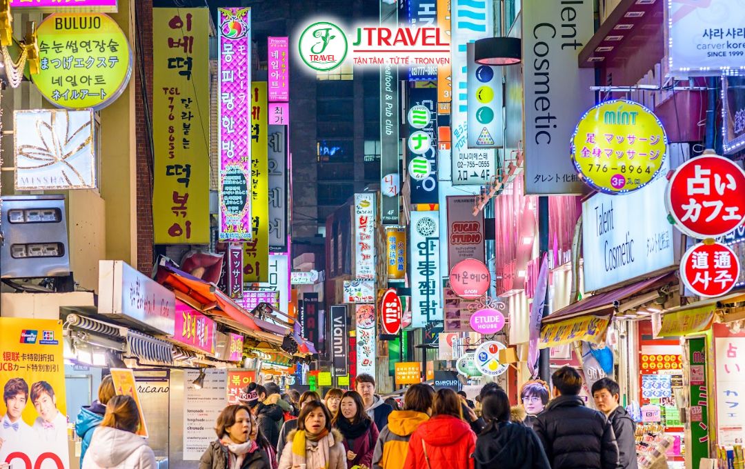 Dạo Phố Myeongdong, Insadong