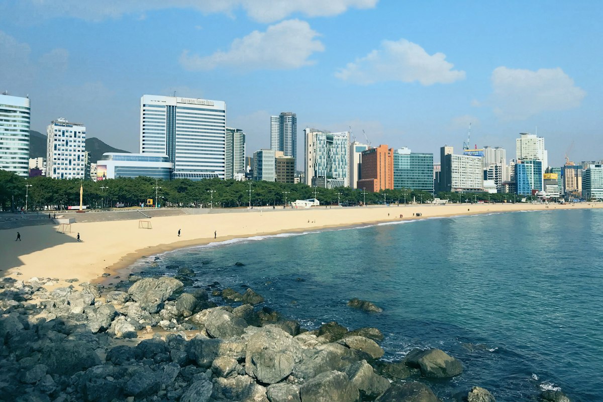 Bờ biển Haeundae trong xanh