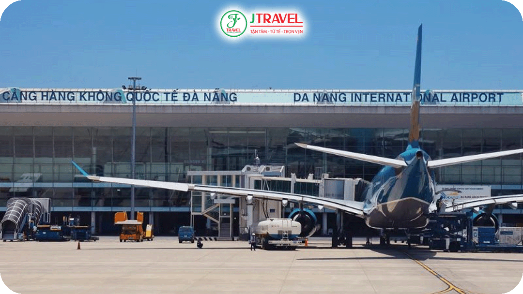 Máy bay là phương tiện thuận tiện nhất di chuyển đến Đà Nẵng