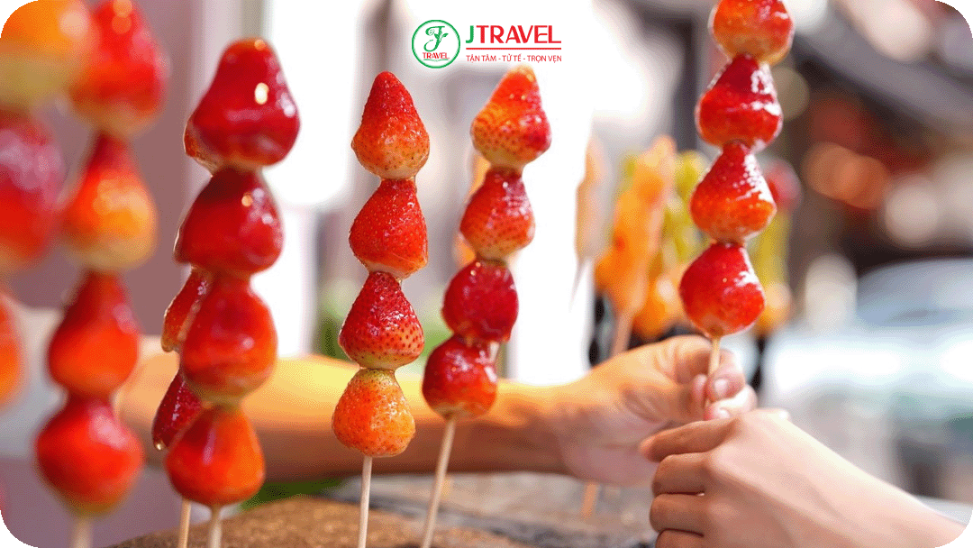 Kẹo hồ lô truyền thống nổi tiếng Bắc Kinh