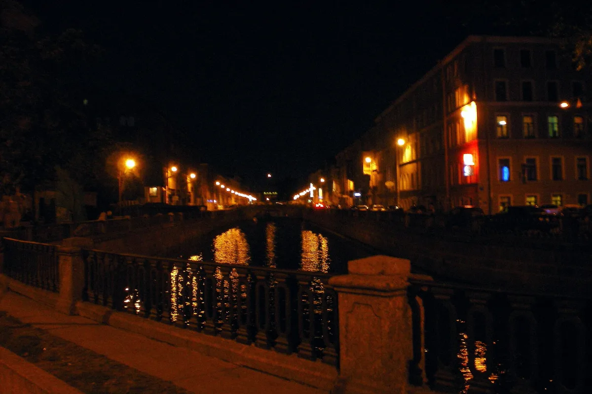 Kênh Griboyedov về đêm, Saint Petersburg
