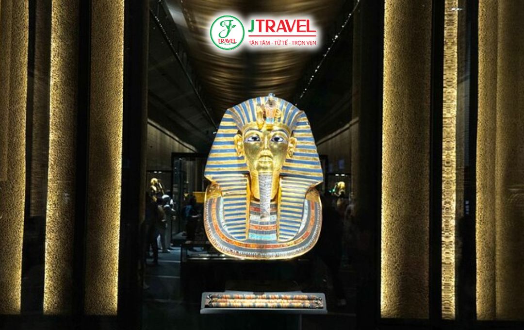 Mặt nạ vàng Tutankhamun