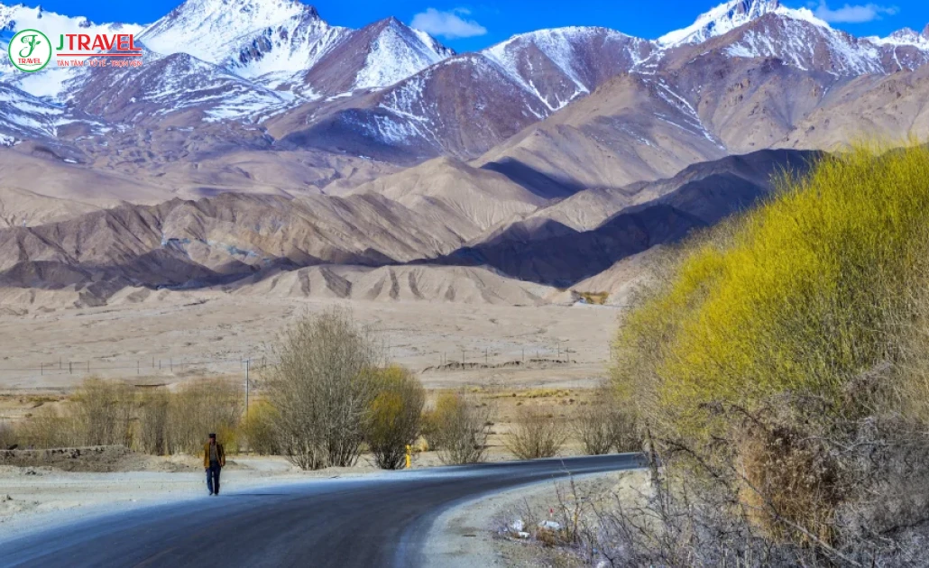 Phong cảnh núi tuyết Pakistan