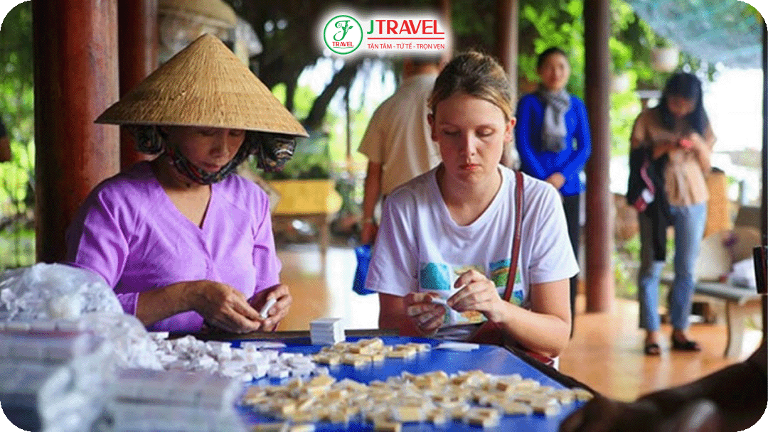 Làng nghề làm kẹo dừa Bến Tre - Nét đẹp truyền thống