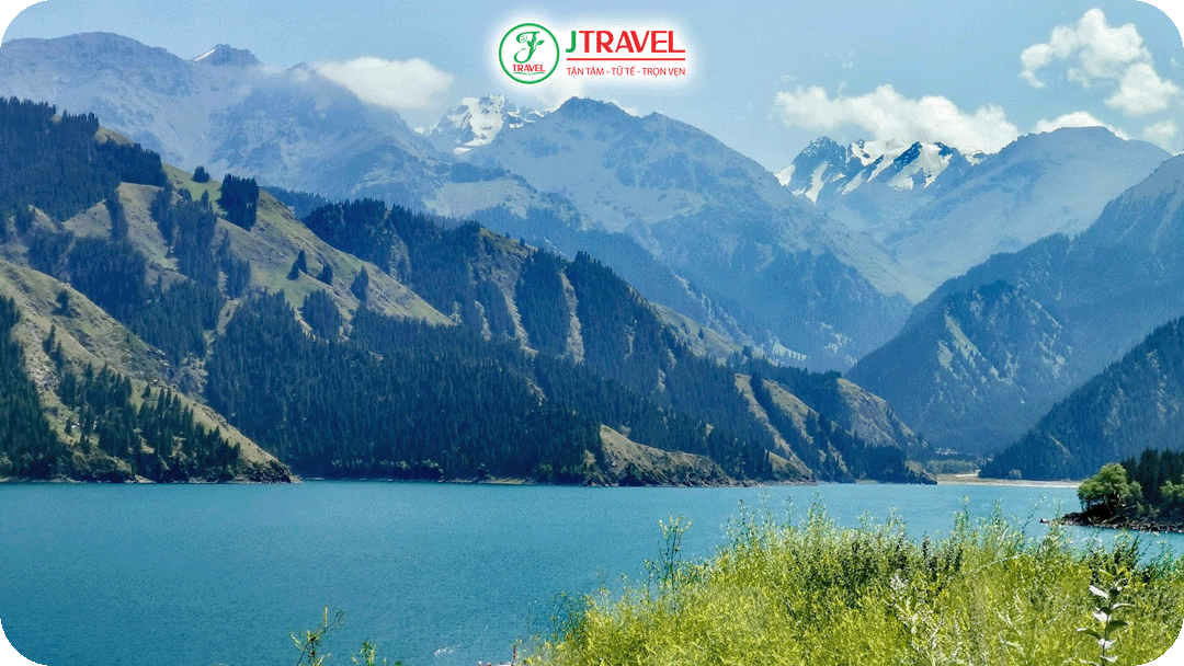 Tổng quan thời tiết và khí hậu Tân Cương