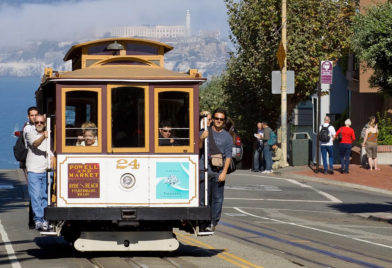 Xe cáp San Francisco, tận dụng visa còn hạn 12 tháng để đi tour Bờ Tây lần hai