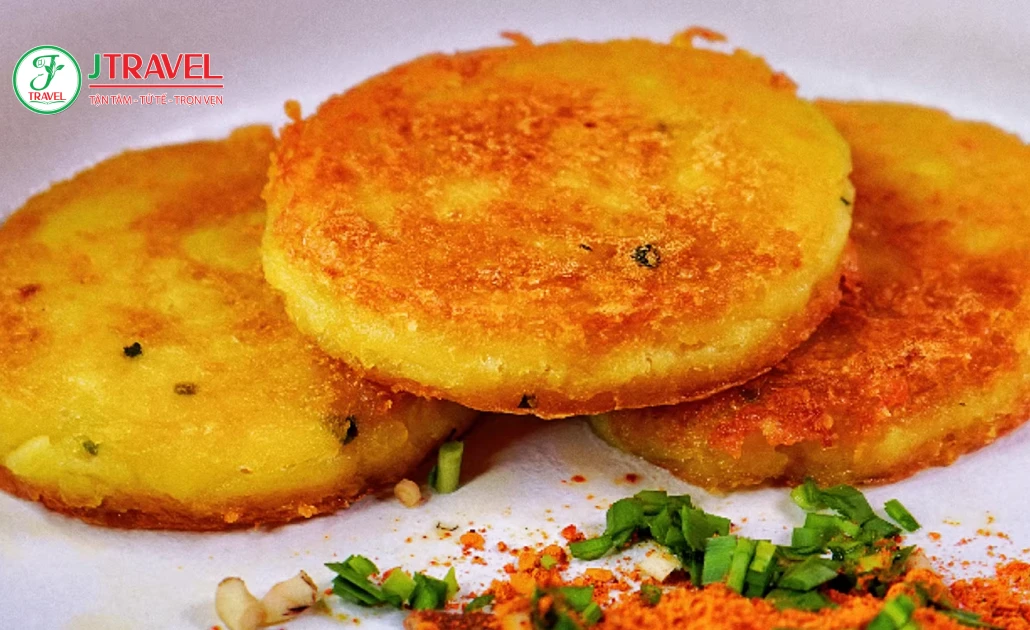 Khoai tây chiên giòn bùi thơm, giòn rụm