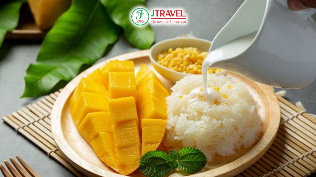 Xôi xoài Thái Lan món ăn vặt nhất định phải thử