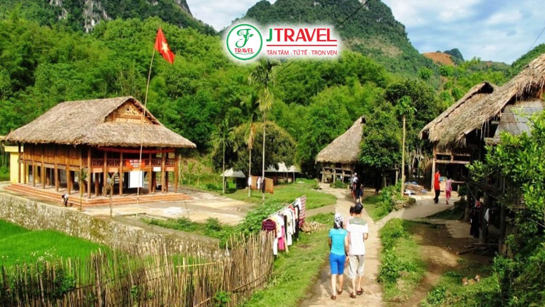 Bản Lác nơi giúp du khách hiểu hơn về người địa phương 